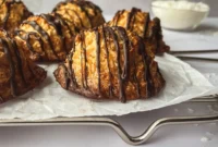 Irresistible Chewy Coconut Macaroons