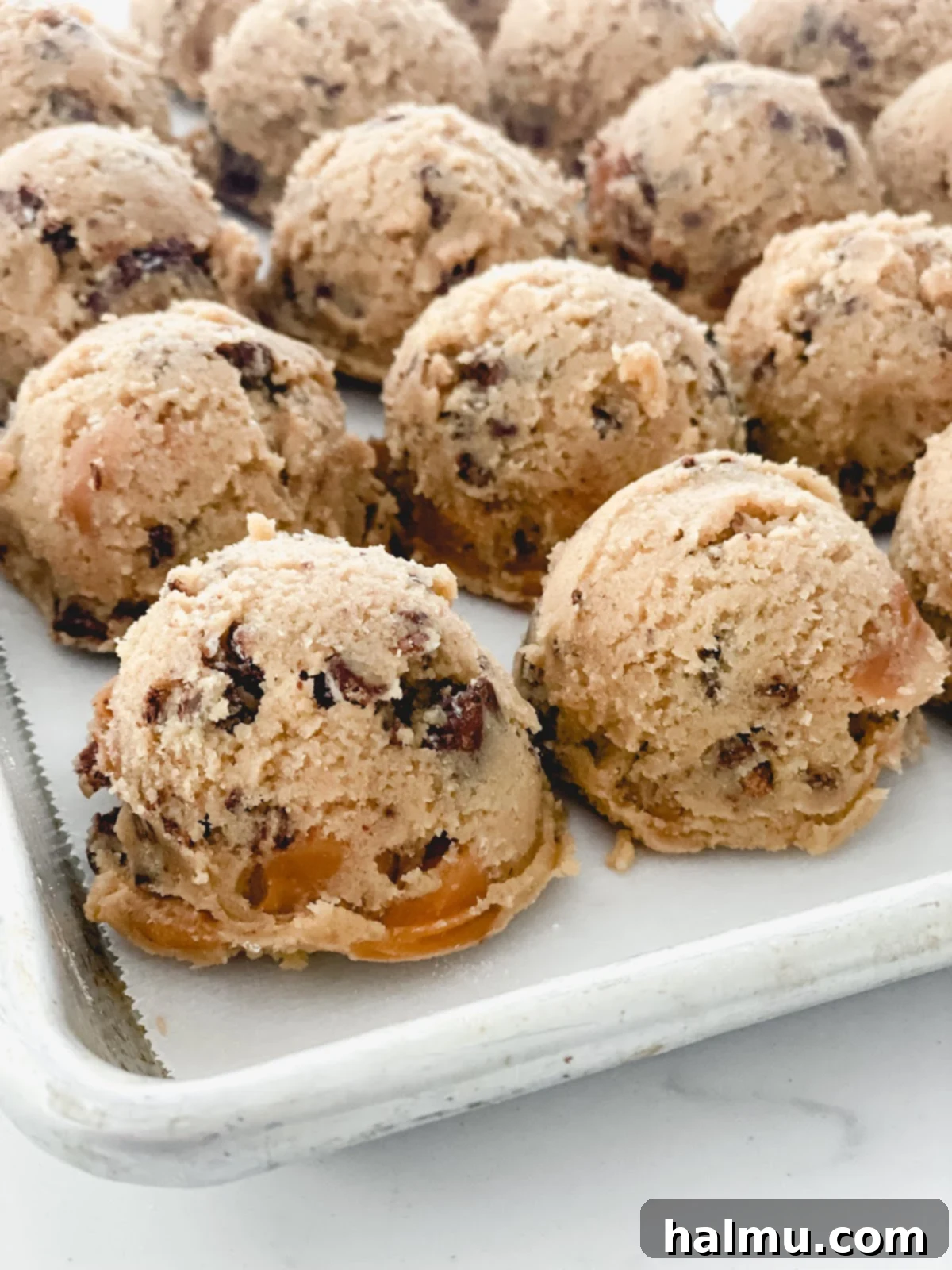 Another close-up of Caramel Cone Crunch Cookies, highlighting the texture