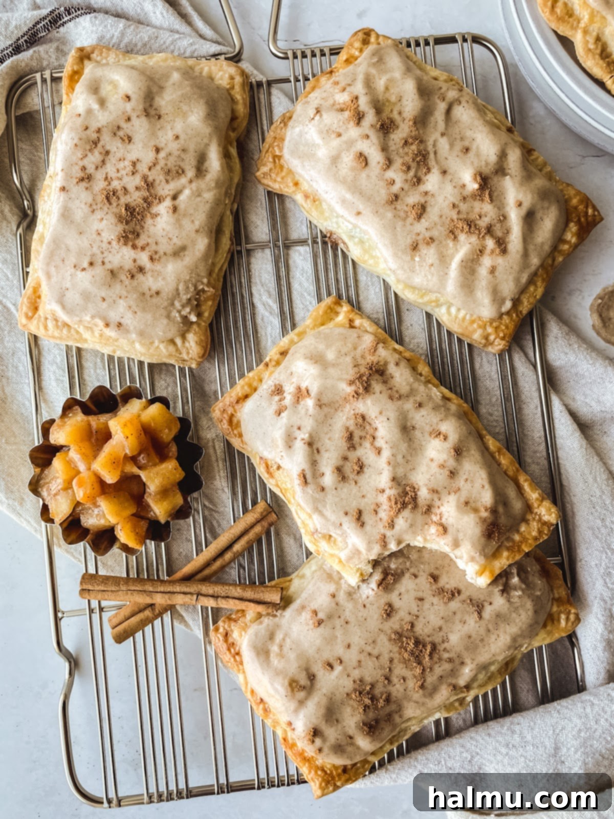 Apple Cheesecake Toaster Tarts 8 Glazed Apple Cheesecake Pop-Tarts