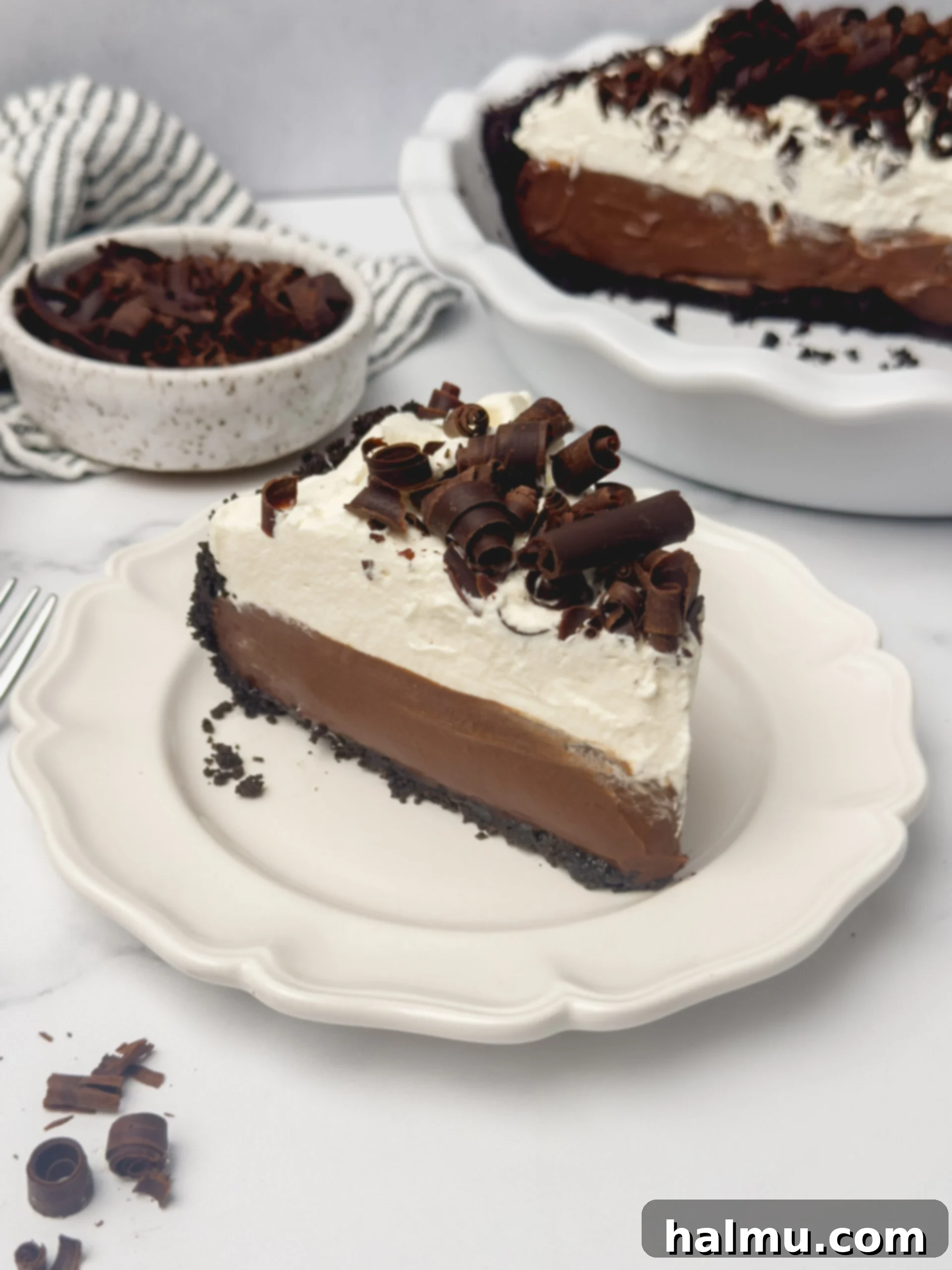 Delicious Chocolate Cream Pie